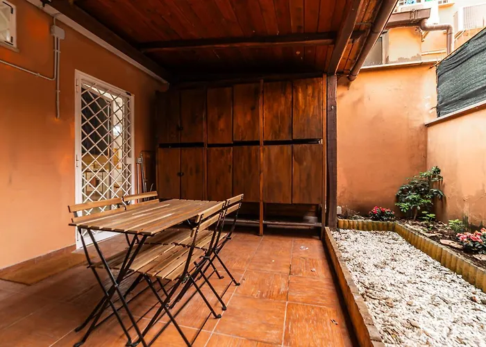 Apartment Casa Sincera - Ospedale Gemelli & Metro Battistini Rome